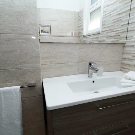 Minniti City |sitcase Apartment
