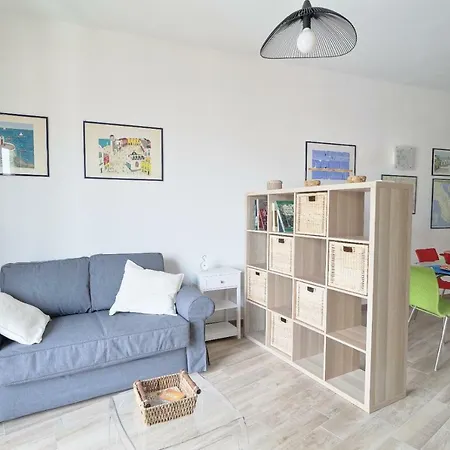 Apartment Minniti City |sitcase
